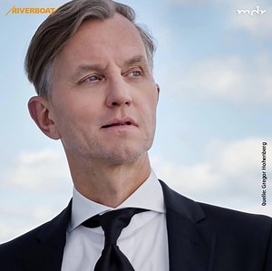 1.9K views · 16 reactions | Stephanie Stumph und Jörg Pilawa erwarten heute wieder tolle Gäste im RIVERBOAT! Mit dabei sind Max Raabe & Palast Orchester, Sarah Lombardi, Hardy Krüger Jr., Horst Janson, Olaf (Olaf Malolepski), Jiří Korn und Peter Hahne! Wir freuen uns auf euch! 珞 | Riverboat | Facebook