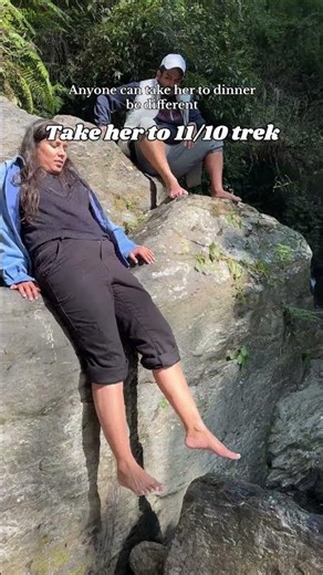 Take her here..#trekking #coupletravel #himachal #bir #birbilling #bangoruwaterfall