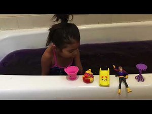 Filling my bathtub with orbeez!!