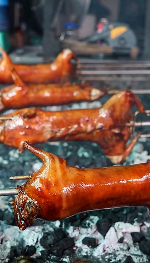 RABBIT Lechon in Angeles Pampanga (Rabbitchon!) Rabbeatchon Food Hub | Foodcation