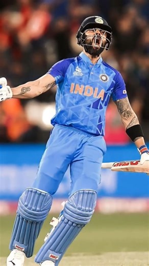 "Kohli खत्म?Rohit बोले – ‘भूल गए क्या वो कौन है!’😳🔥#IndianCricket#ViratKohli#RohitSharma#ShortsIndia