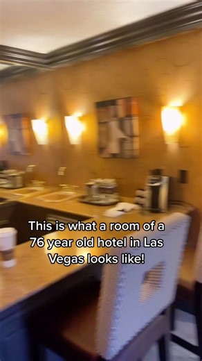 Golden Nugget Las Vegas Hotel Room Tour