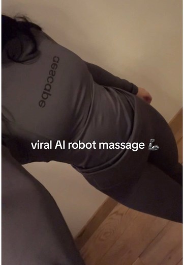 Use code ‘sehr’ for $10 off your first experience 🥰😍😍 @Equinox @Aescape #airobot #robotmassage #aescape #letsaescape #equinox #equinoxnyc #fyp #trending #equinoxmassage #trendingnyc #nycmassage