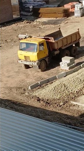 Tatra T 815 Truck from 80th #old #automobile #truck #tatra #80s #80th #t815 #chess #russia