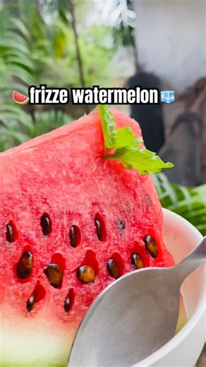 🍉🧊freeze watermelon 🥰super ha erukku🥰#trendingshorts#summerfruit#watermelon#