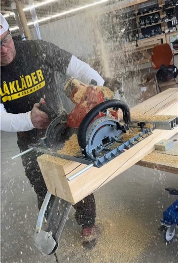 Mastering Carpentry Cuts with the Mafell ZSX Chainsaw
