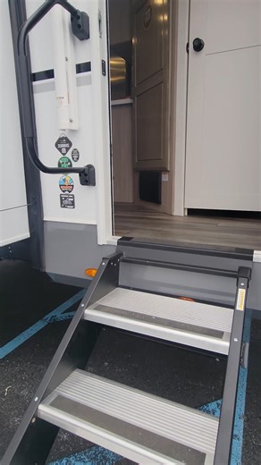 Step into the future of RV living with the 2026 Open Range RV, Inc. 338BHS. This spacious haven on wheels is the perfect choice for family trips or group getaways. ▪️King Bed ▪️Rear Bunkhouse ▪️Flip-Up Bunk ▪️Center Kitchen and Living Area Discover more about the Open Range: https://generalrv.com/open-range/open-range-travel-trailer?utm_source=ig&utm_medium=Social&utm_campaign=Reel | General RV Center