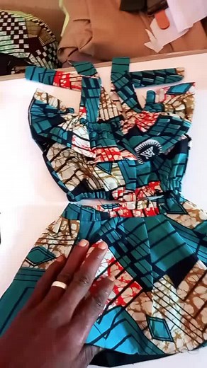 Creative Fabric Folding Techniques with Geometric Patterns