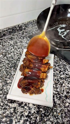 10 Must-Try Chinese Dishes for Food Lovers
