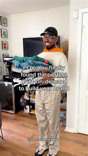 POD sample unboxing I How I launched with Tapstitch