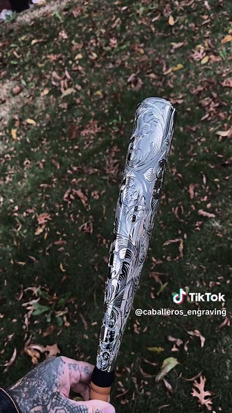 Handmade Engraved Baseball Bat – Unique Contrast Design