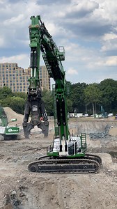 Read the story on Bnext.nl's custom built, 320 tonne demolition machine built from Cat components in the latest issue of the magazine. Link at top of page. | Awesome Earthmovers