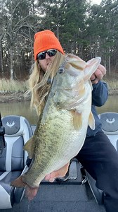 The first and probably only 50 pound stringer in Oklahoma history and it was on public water. December 27, 2020. Even back then, I was throwing a 6th Sense Fishing bait/hook with a Dobyns Rods. I’ve done it more times than I can count since, but this will always be the most memorable considering I was a new dad of 3 weeks. Best 5 bass 12.88 9.68 9.30 9.30 8.90 | Josh Jones Fishing