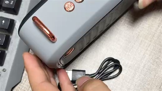 bs-32d小音箱使用方法教程