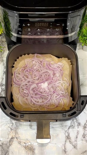 Crispy Onion Chips in Air Fryer | Easy Homemade Onion Chips Recipe