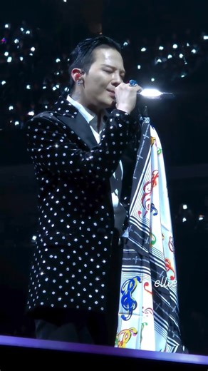 FANCAM PHẦN TRÌNH DIỄN “UNTITLED, 2014” CỦA GD TẠI MAMA 2025 ❤️‍🩹 | Hậu Cung Bịch Bông
