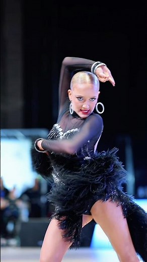 Paso Doble from the talented @caro_my_passion_is_dancing ❤️🇩🇪