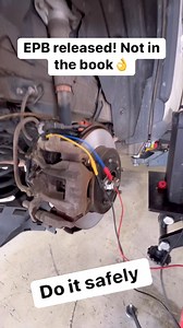 How to release EPB with 12V battery. CAUTION🧐 Don’t operate the actuator for too long, it could overheat or damage. Please do it with care and brake caliper must be installed to avoid injury👌 #followerseveryonehighlights #mechanic #automotive #follower #automotiverepair | AutomekanikO