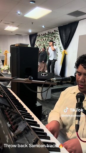 Throw back samoan track! Surely everyone has heard this samoan church banger 🔥 give us a follow on instagram. Instagram: serventoflightband🔥 #asofiafia #serventoflightband #fyppppppppppppppppppppppp