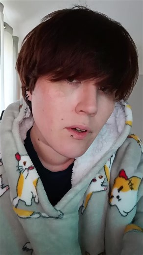 Detransitioner responding to comments vol 2 #detrans #detransition #regret #mtftm