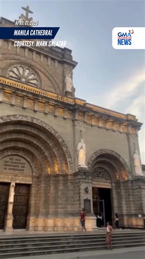 PANOORIN: Tumagal ng 13 minuto ang pagtunog ng kampana sa Manila Cathedral para ipanalangin ang kaluluwa ni Pope Francis. | via Mark Salazar/GMA Integrated News | GMA News