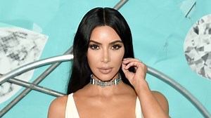 How Tiffany & Co. monopolized a shade of blue | CNN