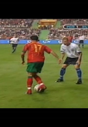 Cristiano Ronaldo's Incredible Football Skills Showcase