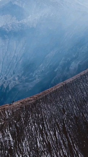 If you think running from reality is hard, try running along the hill on Mount Bromo in #EastJava! - You're gonna feel like you're the master of the earth! Be welcome by the gentle rustle of the desert along the foot of #MountBromo - So, dare to try? Be careful tho. Come soon in #WonderfulIndonesia | Indonesia.Travel