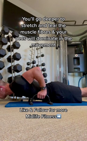 Transform Your Chest – Try This Push-Up Upgrade for Serious Gains!