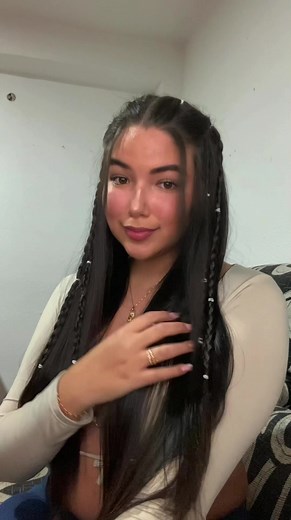 PEINADOS CON LIGAS 🤎💜 Guárdalo para más tarde 📌 y compártelo con esa amiga que ama lucir siempre hermosa ✨ #hair #hairstyle #hairtutorial #peinadoscontrenzas #peinadosfacilesybonitos
