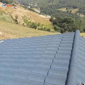[Hot Item] Africa Cheap Construction Materials Black Zinc Stone Coated Metal Roofing Tile