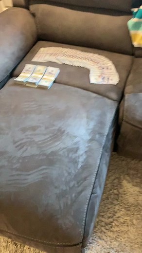 Rappers Flexing Money Compilation