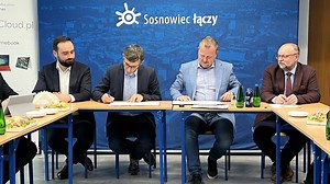 Google wkracza z przytupem do sosnowieckich szkół. Początek współpracy z firmą GoCloud Polska. Ciekawsze lekcje, mniej drukowania dokumentów