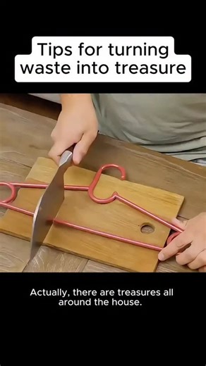 Simple Home Hack on Instagram: "Drop ❤️ if you want more posts like this #homehacks #hometips"