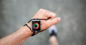 This strap Shifts your smartwatch's viewing angle for workouts