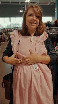 Picking a dress for giving birth...
