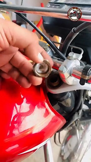 Bike front shock noise problem solve ￼😎😎❤️❤️ #BikeShockNoise #FrontShockRepair #ShockNoiseFix #BikeMaintenanceTips #BikeRepairVideo #MechanicTrick #FrontSuspensionFix #BikeSuspensionNoise #BikeProblemSolved #DailyBikeTips #BikeNoiseSolution #BikeFrontShock #MotorcycleRepair #BikeDIYRepair #TrendingBikeVideo | Sara Aly