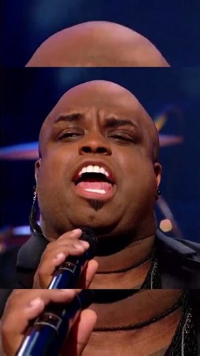 I want you CeeLo Green Jools Annual Hootenanny, 2010 02