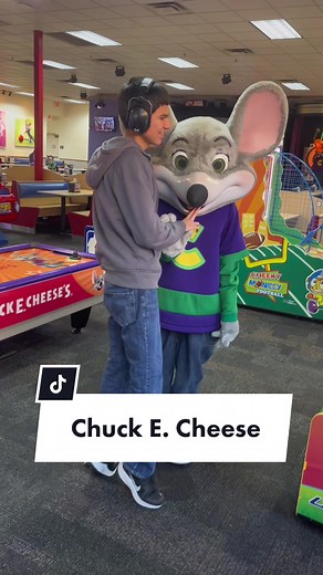 A Day at Chuck E. Cheese: A Child's Perspective