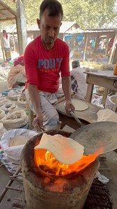 Unique Street-Style Roti Made on Coal Fire - Healthy Food #reels #foryou #streetfood | Testy Food Reels