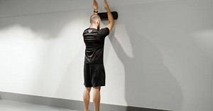 Serratus wall slide