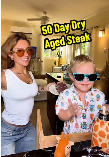 Meats by Linz has the best steaks I have tried globally! Highly recommend their dry aged ribeye🥩 - Season with coarse salt & cracked pepper - Heat up pan (high heat, pan must be very hot!) - Sear until caramelized - Flip and repeat Tip: Do not flip steak too early, wait until crust has formed. Do not flip multiple times, should only flip once! 😁 #afrobeats #steak #dinnerideas #dancechallenge #toddlersoftiktok #dancehall