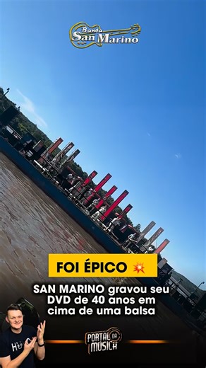 MELHORES MOMENTOS ❤️ A Banda San Marino fez história ao gravar o seu DVD de 40 anos, em cima de uma balsa no Rio Uruguai, na cidade de Porto Mauá/RS. O DVD marcou a integração Brasil e Argentina, entre músicas inéditas o San Marino também resgatou grandes sucessos de sua história , desde o seu primeiro disco, entre eles sucessos como Manhã de Verão e Bandida. Milhares de pessoas estiveram presentes na orla do Porto par prestigiar esse momento único, pois foi o primeiro DVD gravado em cima de uma