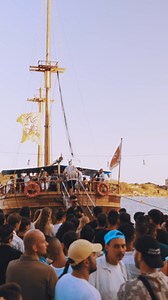 Looking for an unforgettable party? It starts HERE ! 🏴‍☠️ Embark at 6.30pm for an evening that's sure to make a memorable impression on your summer in Malta! Aboard our boat, enjoy : - The best DJs on the island: Dance to the sounds of the moment non-stop all evening long. 🎶 - An open Bar: Enjoy unlimited drinks. 🍹 - A midnight swim: For the craziest, take a midnight swim under the stars. 🌙 For a unique experience, then don't wait and book your ticket now. #malta #malte #boatparty | Lazy Pir