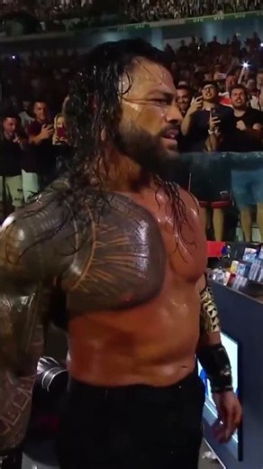 You can turn pretty much anything into a weapon during Tribal Combat 🤣🍿 #WWEClash