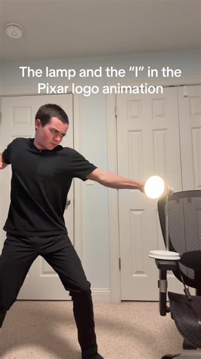 *Battle enlarged to show emotion ✌️ | pixar lamp animation