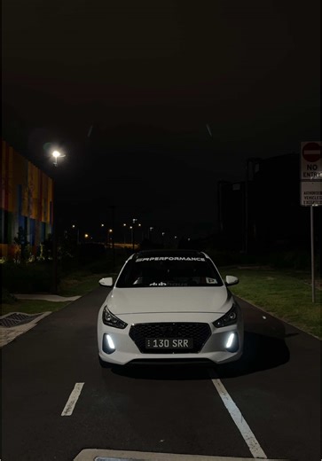 Exploring the Hyundai i30 SR Turbo Features