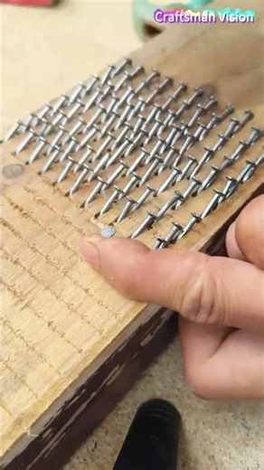 Making a Threshing Device for corn threshing with Nails and a Wooden Board