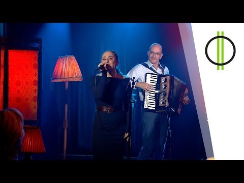 Akusztik – Szabó Attila és barátai - Rock and Roller (Akusztik – M2 Petőfi TV)