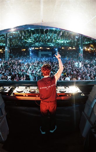 Six years ago we released Lose Control. Yesterday, we celebrated it with a crowd that felt like family and paid tribute to a legend whose spirit still moves the world: Ayrton Senna. Tomorrowland Brasil felt like pure magic 🖤🇧🇷🏁 | Meduza